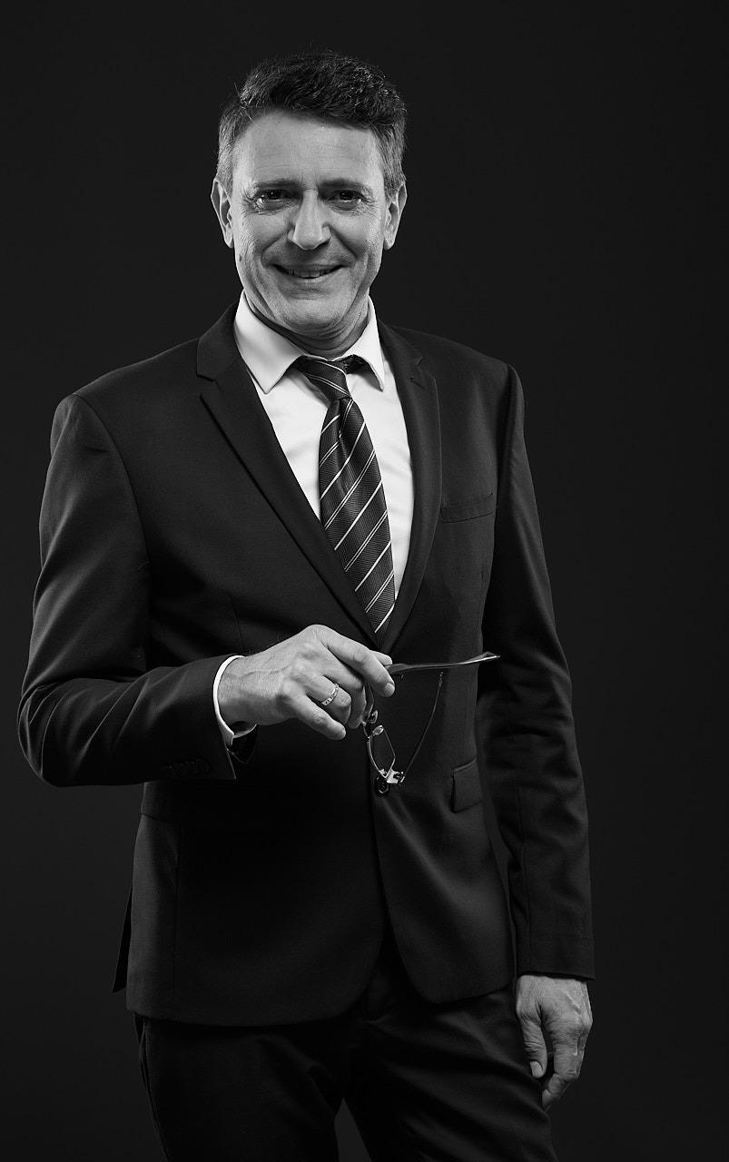 Nicola Gentile, traducteur-interprète assermenté